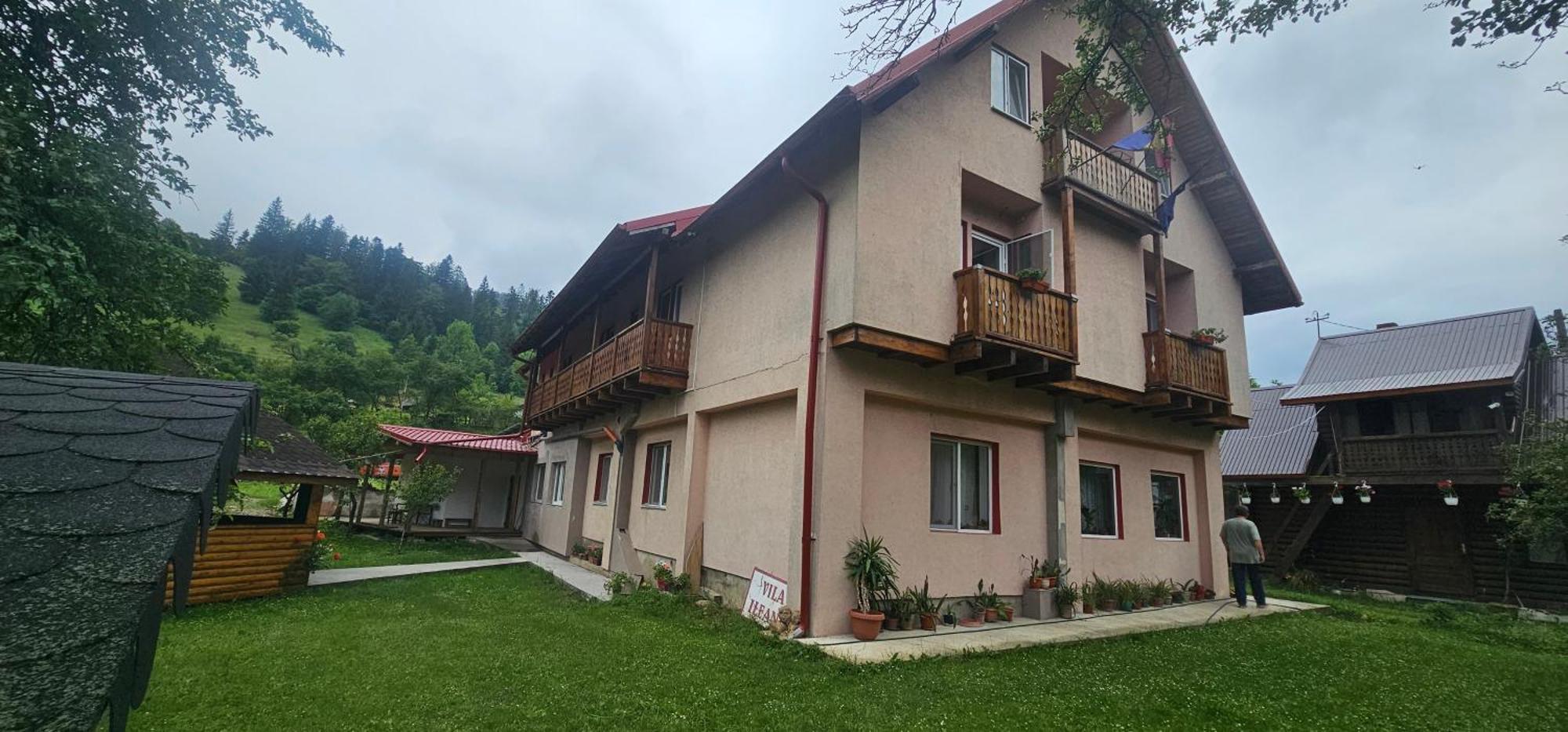 Villa Ileana Чахлэу Экстерьер фото